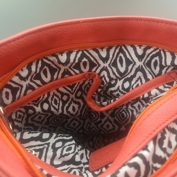 Steve Madden Coral Quilted Shoulder Crossbody Bag - Picture 14 of 15